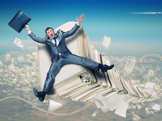 Anzugtraeger-fliegt-auf-Aktenstapel-48999274-FO-Nomad-Soul