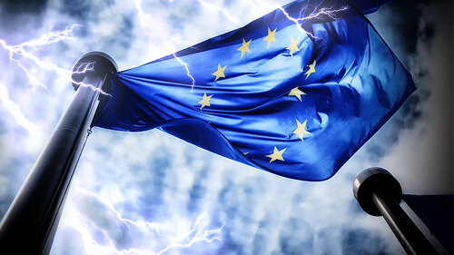 Blitz-Sturm-Europa-Flagge-77046461-FO-Grecaud-Paul