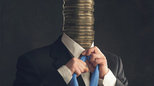 Anzugtraeger-Muenzstapel-Kopf-86116438-FO-Ezio-Gutzemberg