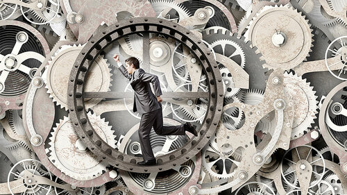 Anzugtraeger-Laufrad-Zahnraeder-76195187-FO-Sergey-Nivens