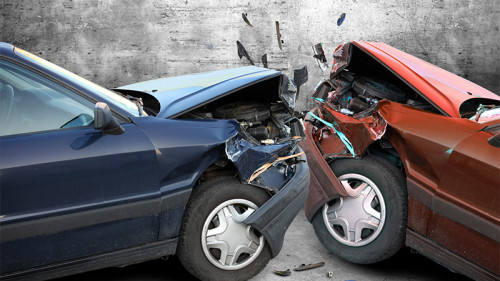 Auto-Kollision-79376836-FO-Thaut-Images