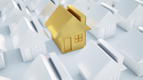 Goldenes-Haus-unter-anderen-111933219-FO-psdesign1