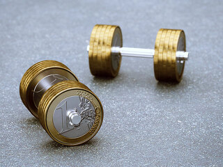 Hanteln-aus-Muenzen-46710774-FO-DiMmEr