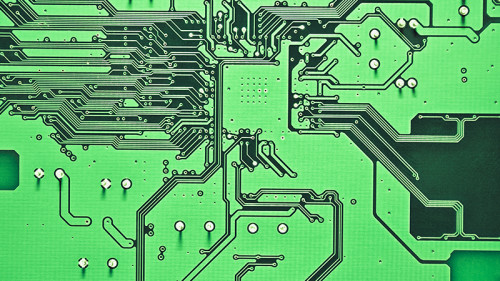 Leiterbahnen-Platine-gruen-4209290-FO-MaksymFilipchuk