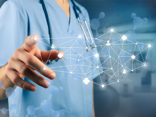 Aerztin-Medizin-Netzwerk-92957722-FO-Africa-Studio