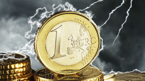 euro-muenzen-vom-blitz-getroffen-23458883-FO-Eisenhans
