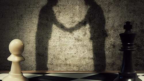 schachfiguren-schatten-handshake-93179982-FO-psychoshadow