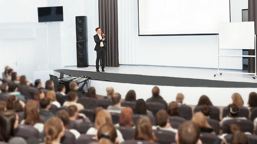 vortrag-veranstaltung-FO-100432622-yurolaitsalbert