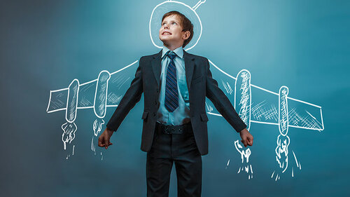 junge-kind-anzug-rakete-89577322-FO-maxximmm