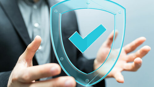 Anzugtraeger-digitales-Schild-101672242-FO-vege