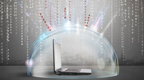 Laptop-unter-Schutzblase-64772128-FO-alphaspirit