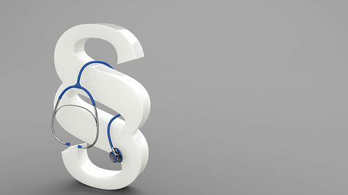 Paragraph-Stethoskop-115489953-FO-Style-Photography