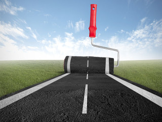 Farbroller-rollt-Farhbahn-aus-48634030-FO-alphaspirit