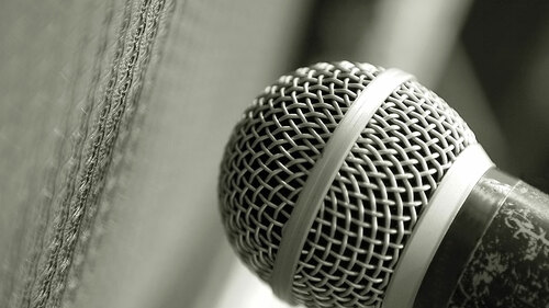 microphone-silber-11279732-FO-Steve-Mann