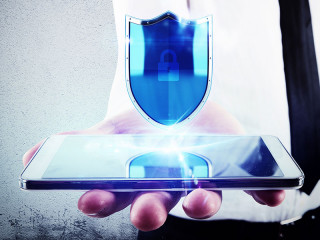 digitales-schild-tablet-102479912-fo-alphaspirit