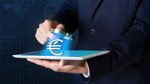 tablet-euro-blau-112033748-fo-africa-studio