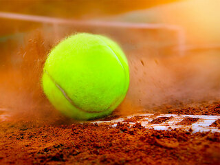 tennisball-court-90930607-fo-mikael-damkier