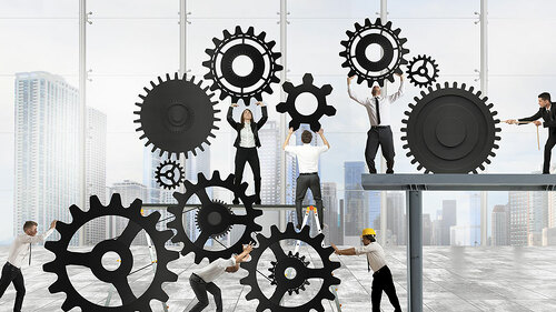 anzugtraeger-zahnraeder-121883330-fo-alphaspirit