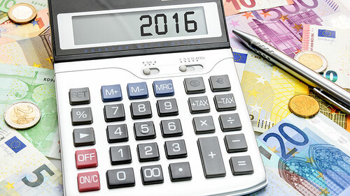 geldscheine-taschenrechner-2016-92612249-fo-marco2811