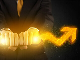 graph-in-haenden-92691996-fo-ra2-studio