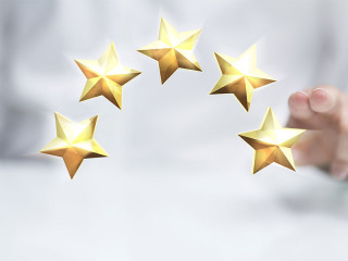 hand-goldene-sterne-71792826-fo-vege