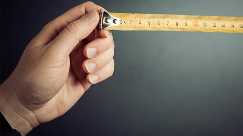 hand-massband-67614499-fo-davis