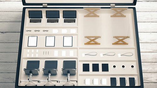 aktenkoffer-inhalt-office-97106563-fo-peshkov