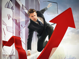 anzugtraeger-auf-graph-83829235-fo-alphaspirit