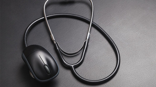 Stethoskop-Computer-Maus-102371787-FO-BillionPhotos-com
