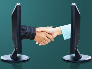 Handshake-aus-Monitoren-49651354-FO-Patrick-Foto