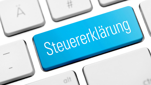 Tastatur-Steuererklaerung-105380978-FO-pixelliebe