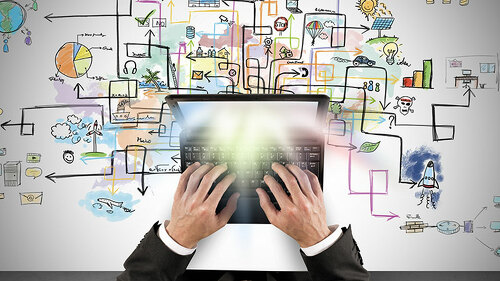 Anzugtraeger-Laptop-Diagramme-69489783-FO-alphaspirit