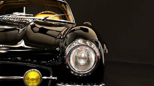 Oldtimer-schwarz-140540720-FO-ghazii