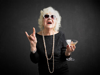 Coole-Seniorin-139053301-FO-Kaspars-Grinvalds