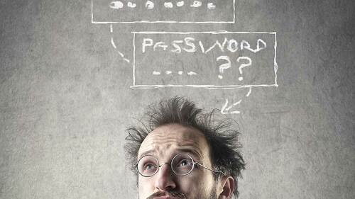 man-denkt-username-passwort-106694280-FO-olly