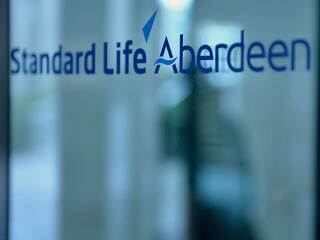 standard-life-aberdeen-firmenschild-2017