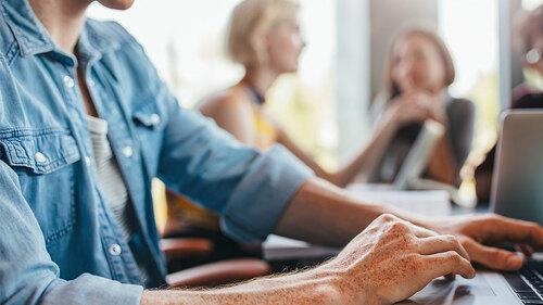 Studenten-laptop-128207185-FO-Jacob-Lund