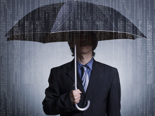 Anzugtraeger-Regenschirm-Datenstrom-56899941-FO-papa