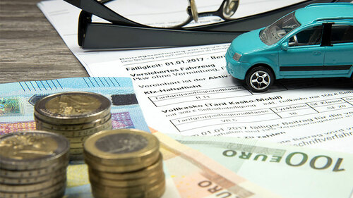 Euro-Vertrag-Auto-127492086-FO-stadtratte