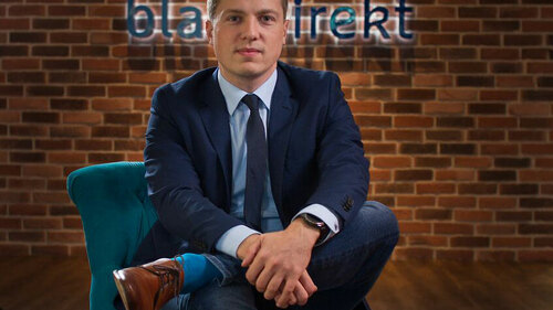 Marcel-Canales-2017-blau-direkt