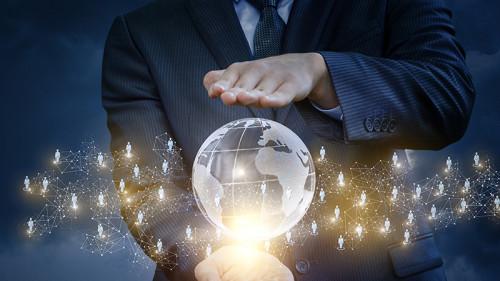 Anzugtraeger-Globus-Menschen-172445591-FO-natali-mis