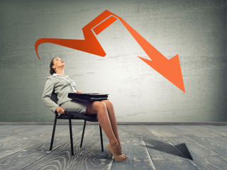 Anzugtraegerin-Pfeil-negativ-70016076-FO-adam121