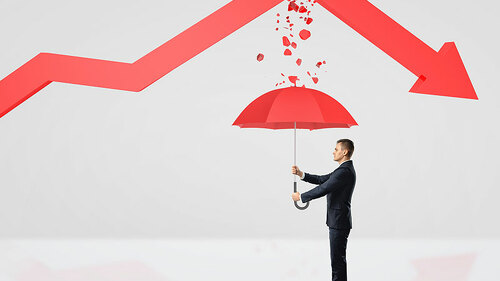 Anzugtraeger-Pfeil-bricht-ueber-Schirm-148003275-FO-gearstd