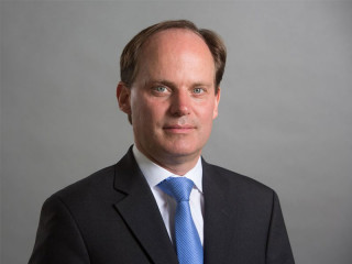 Gregor-Wolters-2018-Schroders