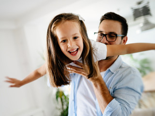 Vater-Tochter-177765409-FO-nd3000