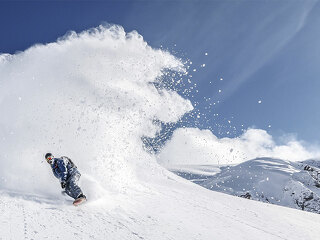 Snowboarder-259817-PB-StockSnap