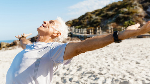 Senior-free-falling-170675187-FO-Sergey-Nivens