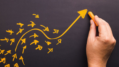 Hand-malt-Pfeile-mit-Kreide-170209190-FO-patpitchaya