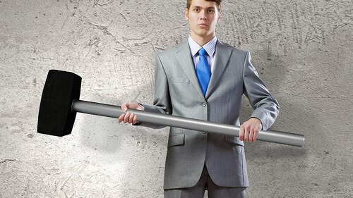 Anzugtraeger-Hammer-68167607-FO-Sergey-Nivens