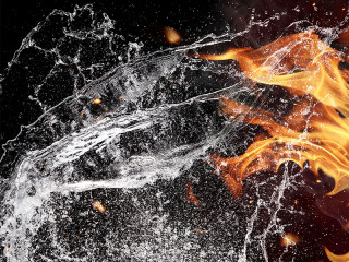 Wasser-Feuer-71176202-FO-Jag-cz